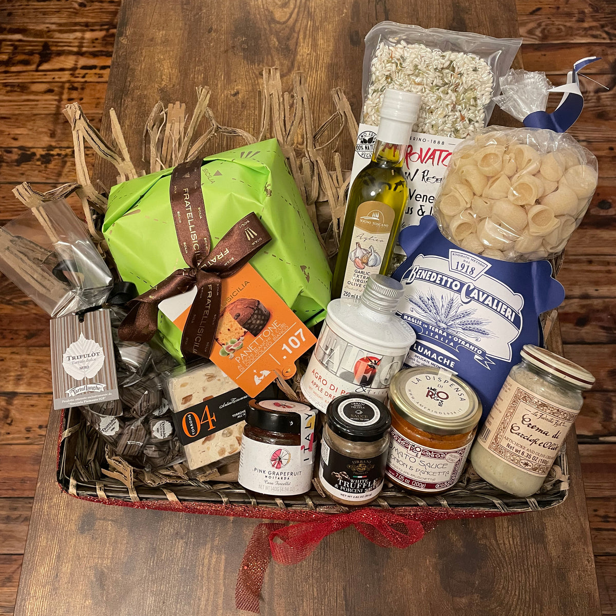 Tom's Gourmet Gift Basket Large