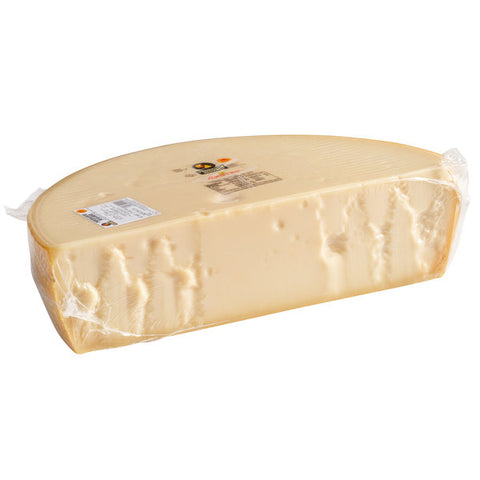 Parmigiano Reggiano DOP Export Seal Qtrs (min 24mo)(Cow s milk) pack 1x 20-22 lb