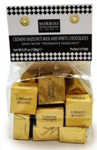 Sorrisi Cioccolato, Cremini Hazelnut Milk and white Chocolates 5.29 oz (150 g)