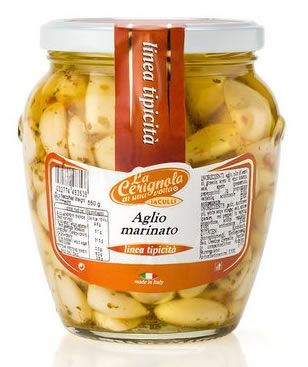 La Cerignola, Aglio Marinato (Marinated Garlic) 19.4 oz (550 g)